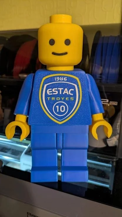Figurine homme brique  – ESTAC Troyes